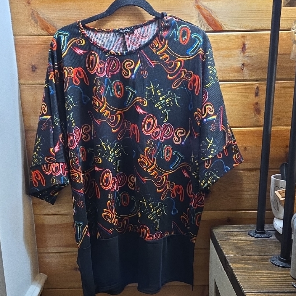 Story Teller 3x Tunic